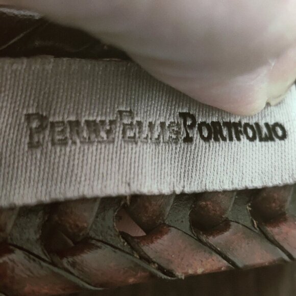 Leather Belt by Perry Ellis in a woven design with a belt buckle in Silver - Picture 4 of 6